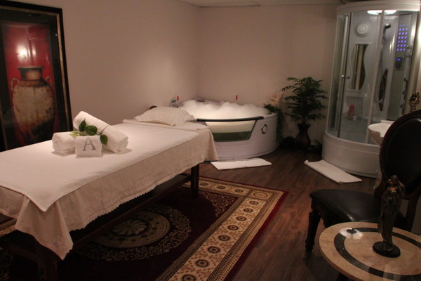 4870A boulevard saint-charles, pierrefonds, AROMA MASSAGE